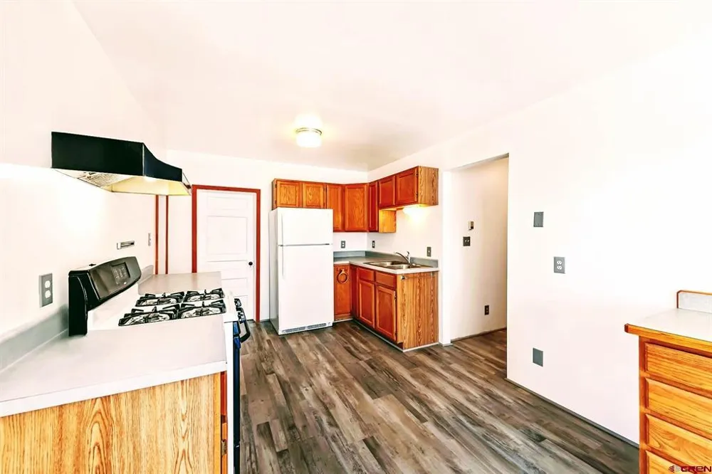 470 NW Cedar Avenue Cedaredge, CO 81413