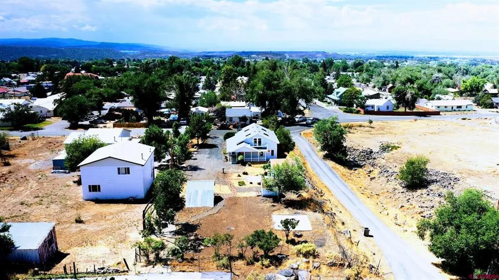 470 NW Cedar Avenue Cedaredge, CO 81413