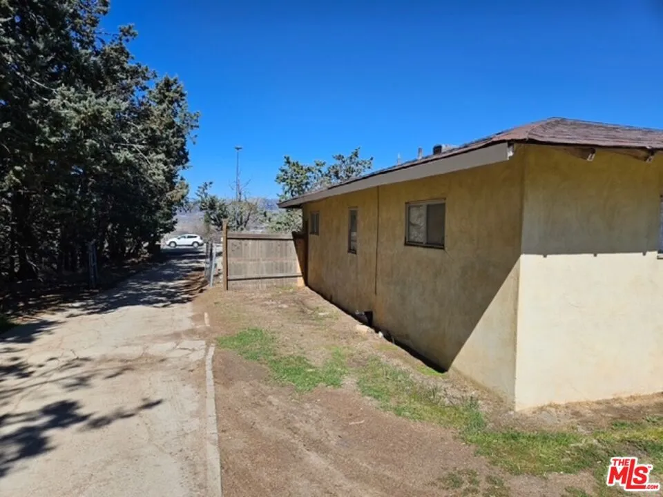 1300 W Valley Boulevard Tehachapi, CA 93561