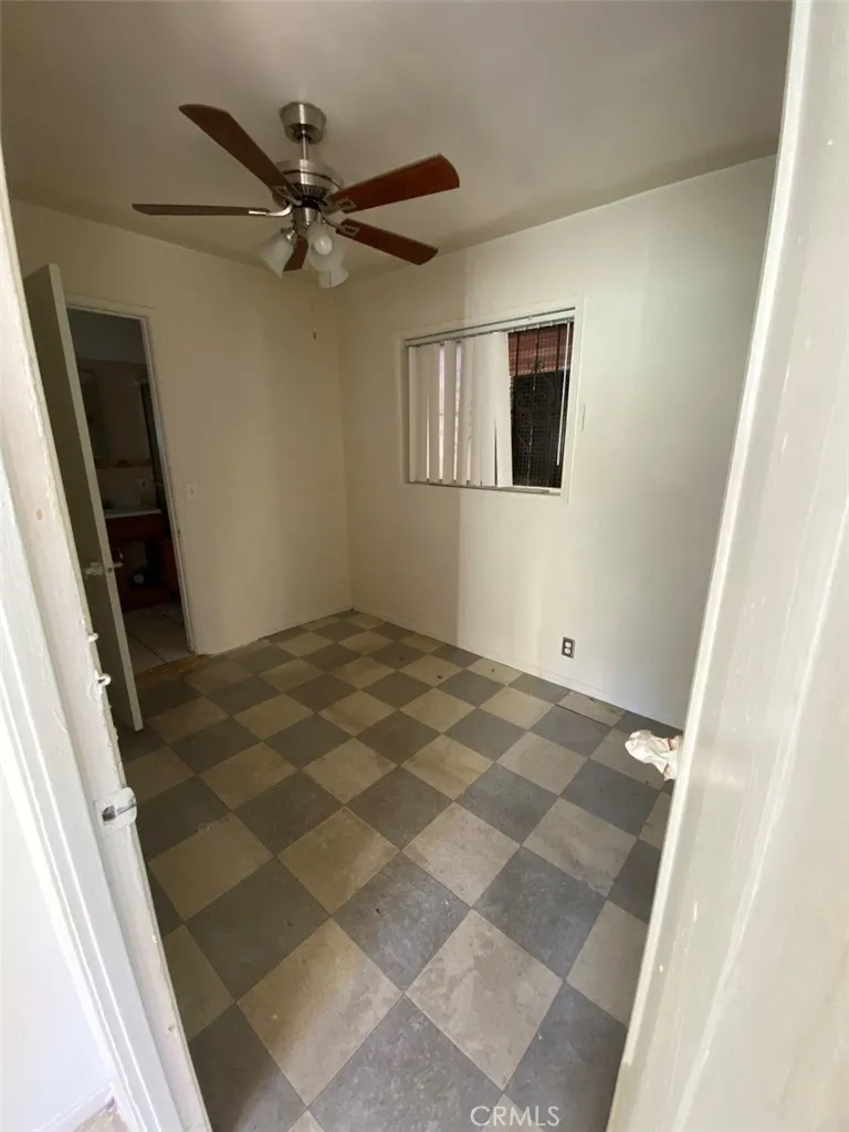 7533 Maie Avenue Los Angeles, CA 90001