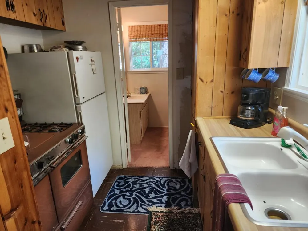 2481 Spruce Drive Arrowbear, CA 92382