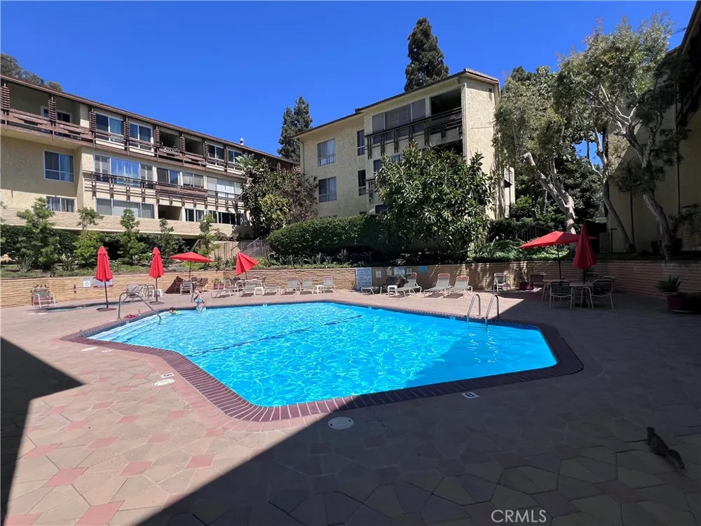 5600 Kensington Way #209 Culver City, CA 90230