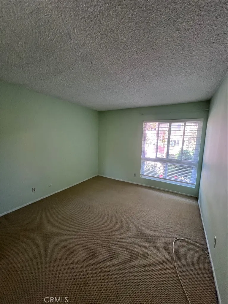 5600 Kensington Way #209 Culver City, CA 90230