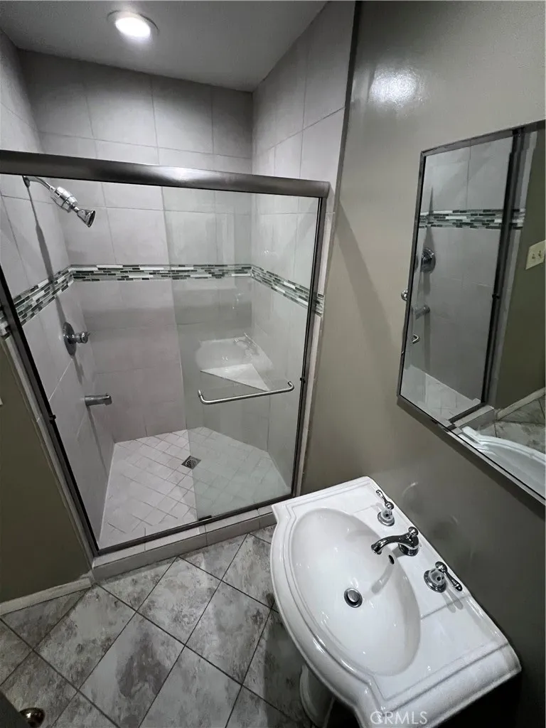 5600 Kensington Way #209 Culver City, CA 90230