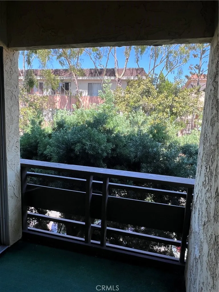 5600 Kensington Way #209 Culver City, CA 90230