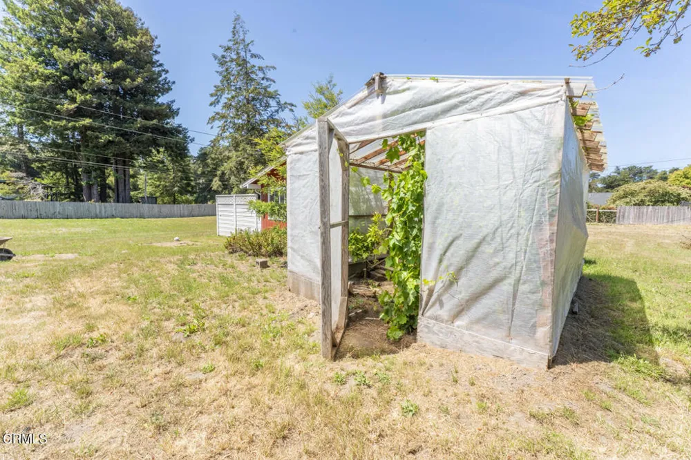 18900 Porterfield Lane Fort Bragg, CA 95437