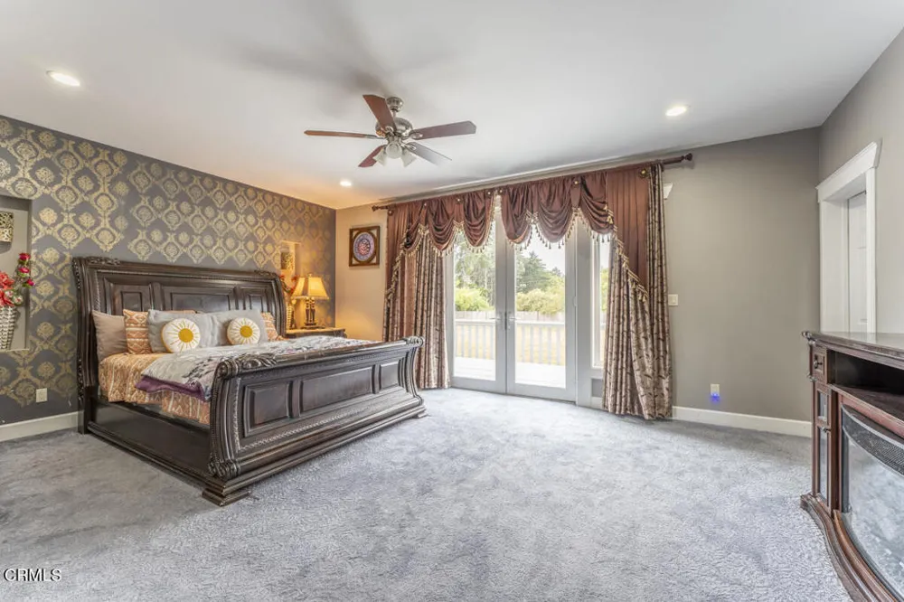 18900 Porterfield Lane Fort Bragg, CA 95437