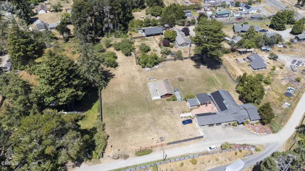 18900 Porterfield Lane Fort Bragg, CA 95437