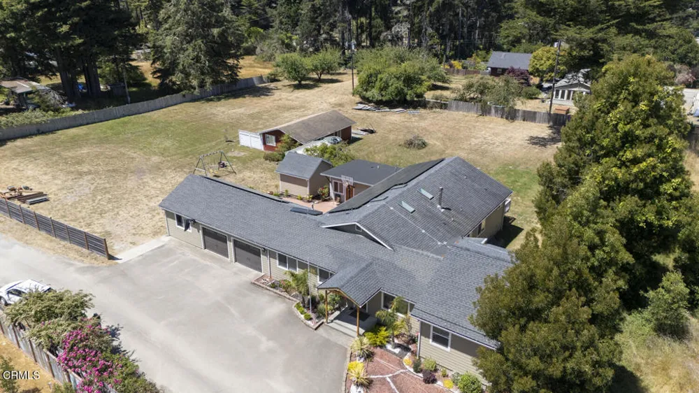 18900 Porterfield Lane Fort Bragg, CA 95437