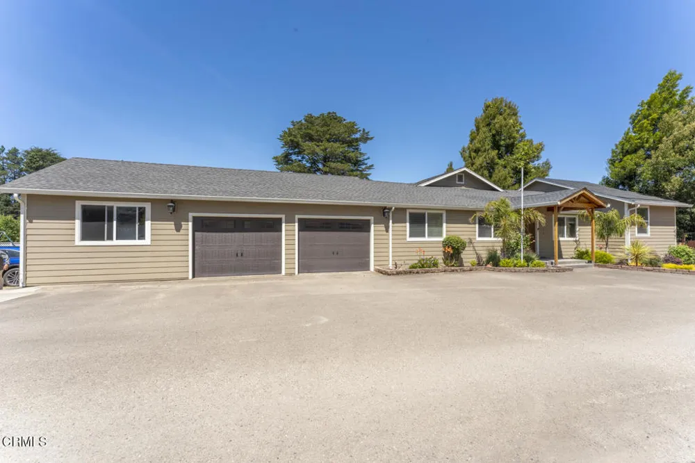 18900 Porterfield Lane Fort Bragg, CA 95437