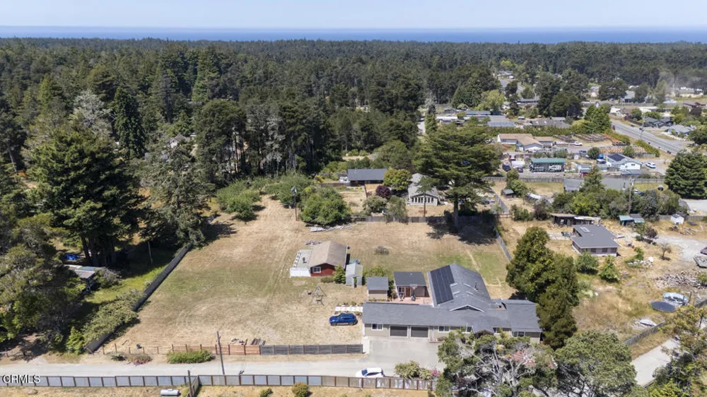 18900 Porterfield Lane Fort Bragg, CA 95437