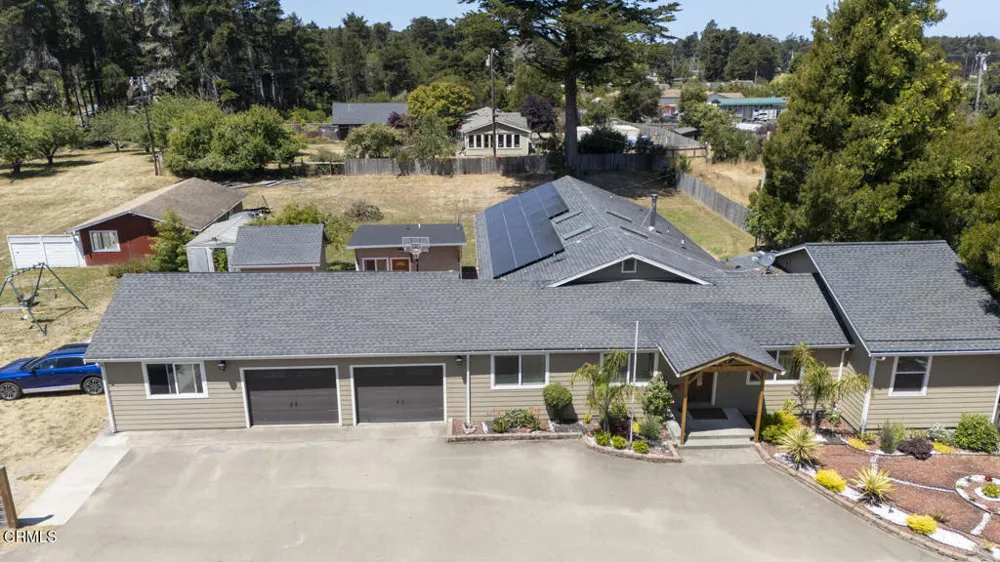 18900 Porterfield Lane Fort Bragg, CA 95437