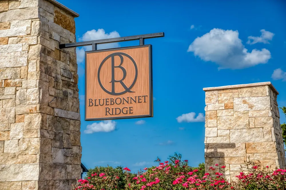 1544 Bluebonnet Ridge Dr Chappell Hill, TX 77426