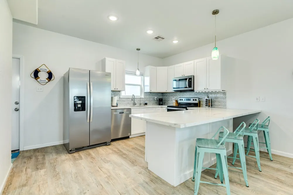 919 Blue Water Hwy Surfside Beach, TX 77541
