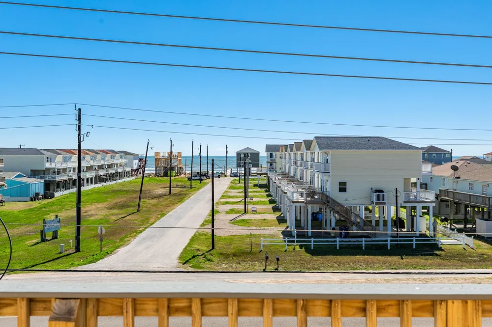 919 Blue Water Hwy Surfside Beach, TX 77541