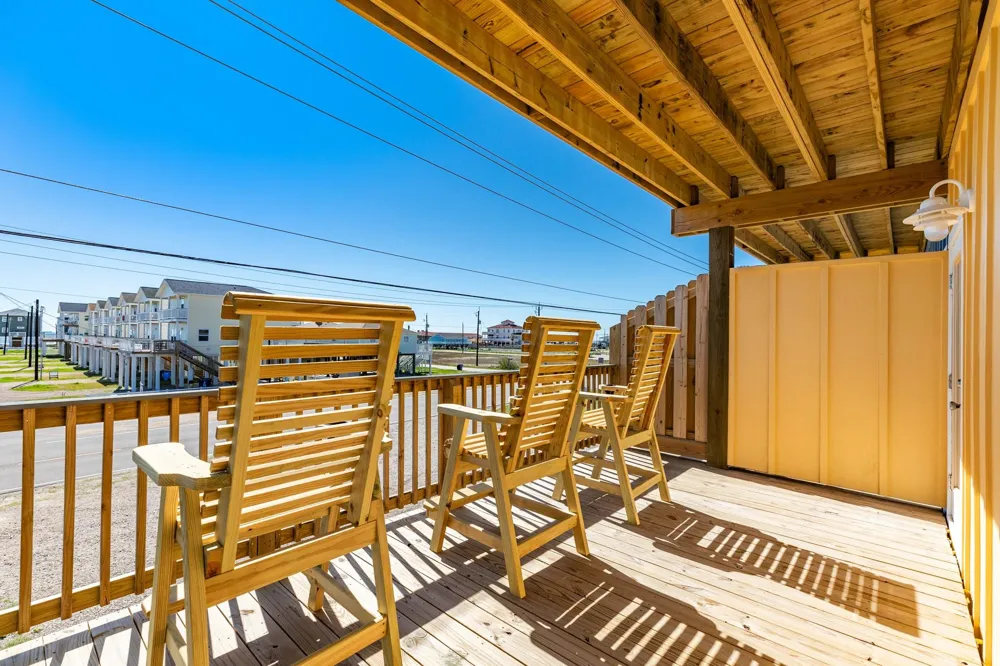 919 Blue Water Hwy Surfside Beach, TX 77541