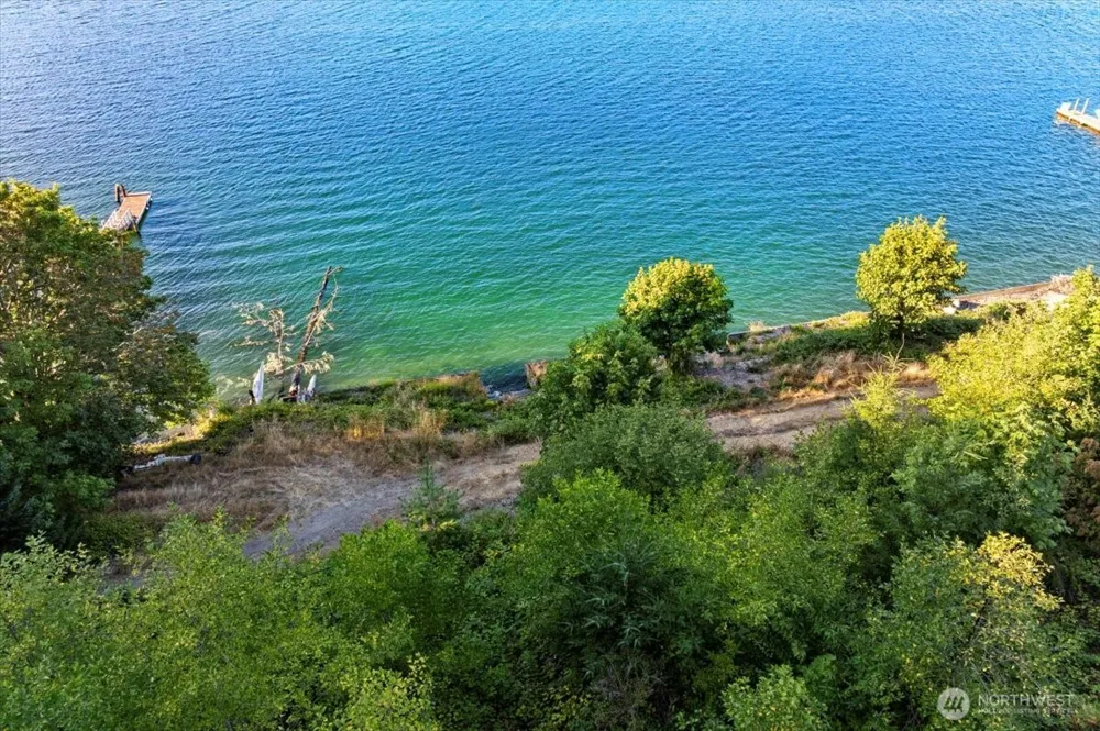115 Bella Bella Drive Fox Island, WA 98333