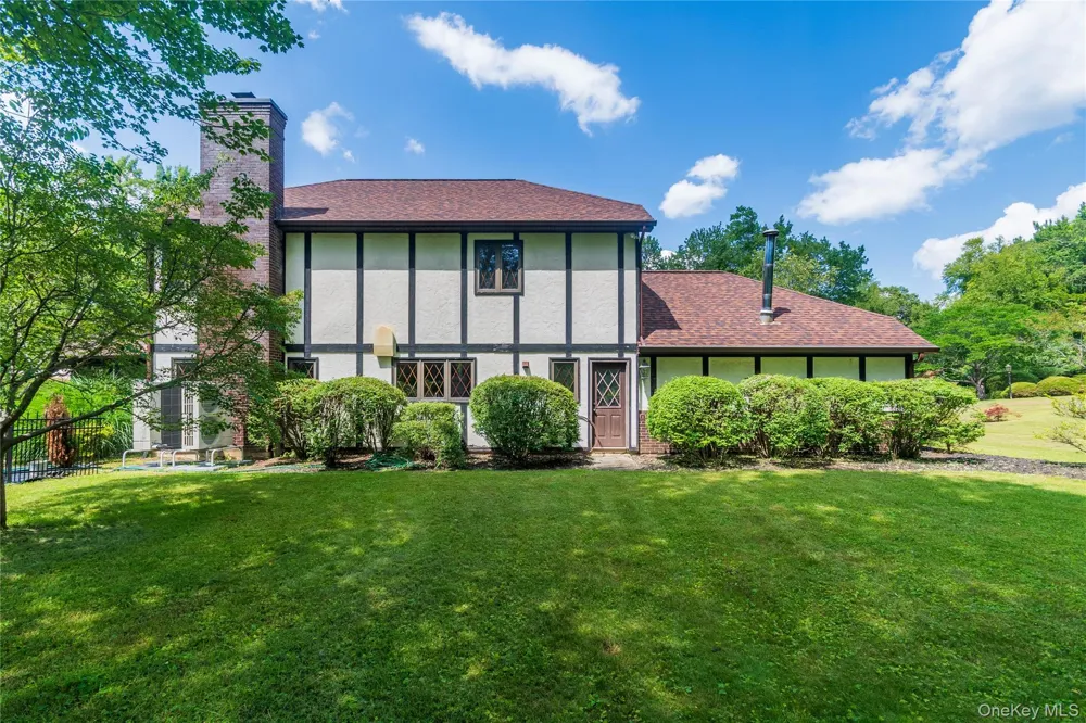 7 Fox Hollow Road Brewster, NY 10509