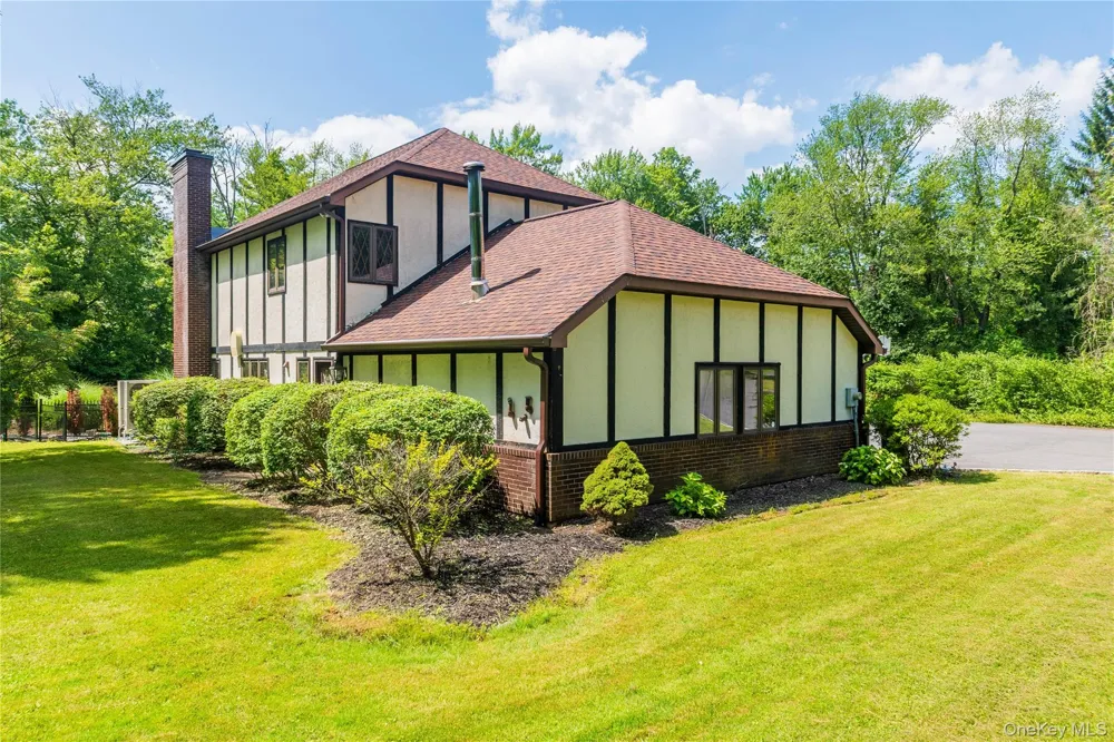 7 Fox Hollow Road Brewster, NY 10509
