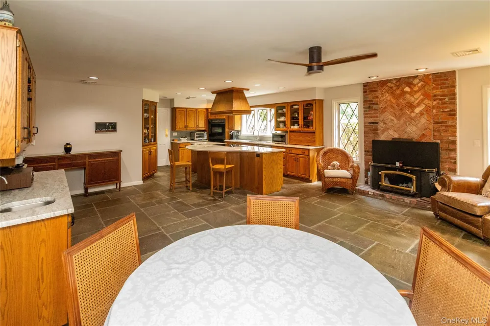 7 Fox Hollow Road Brewster, NY 10509
