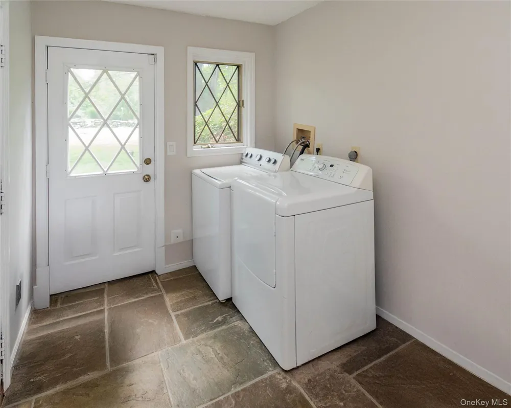 7 Fox Hollow Road Brewster, NY 10509