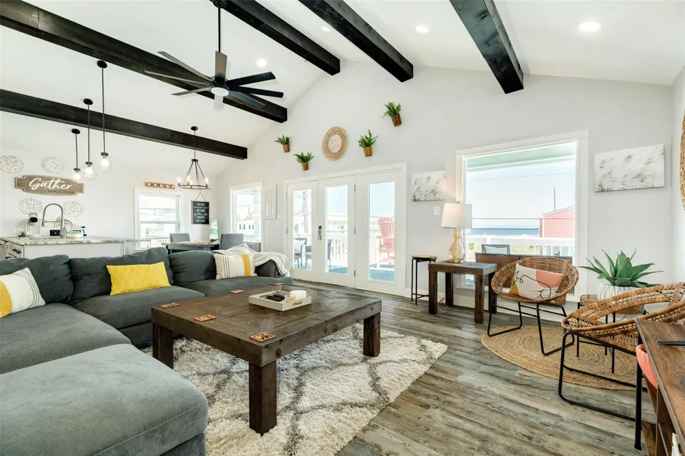 13108 John Reynolds Road Galveston, TX 77554