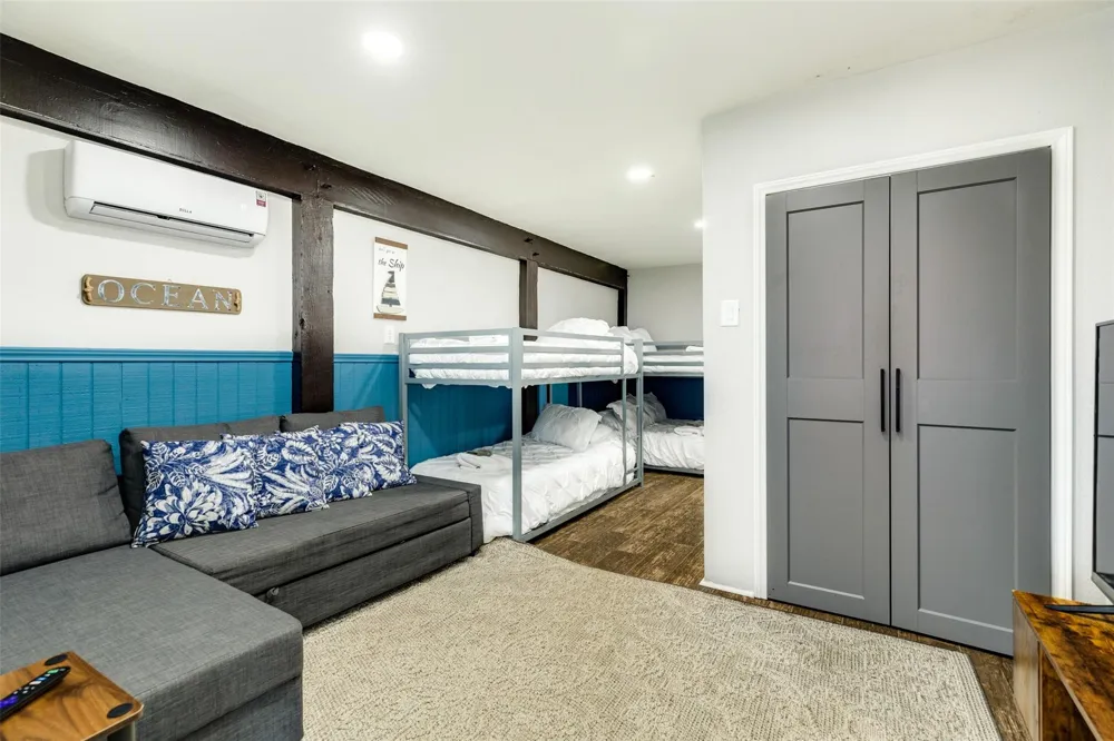 13108 John Reynolds Road Galveston, TX 77554