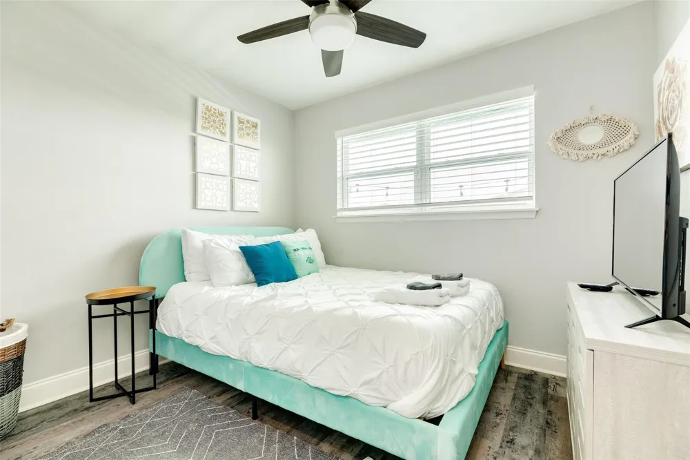 13108 John Reynolds Road Galveston, TX 77554