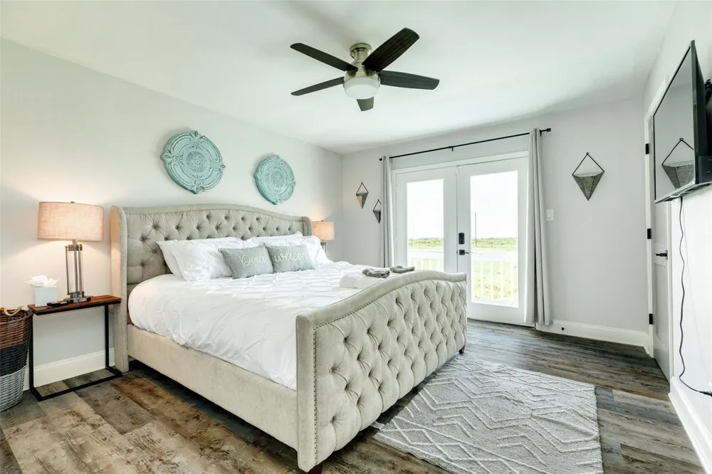 13108 John Reynolds Road Galveston, TX 77554