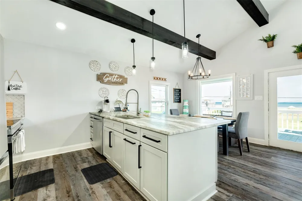 13108 John Reynolds Road Galveston, TX 77554