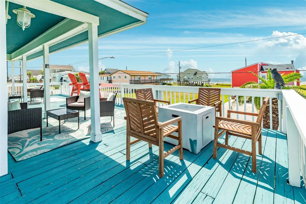 13108 John Reynolds Road Galveston, TX 77554