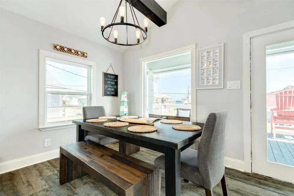 13108 John Reynolds Road Galveston, TX 77554