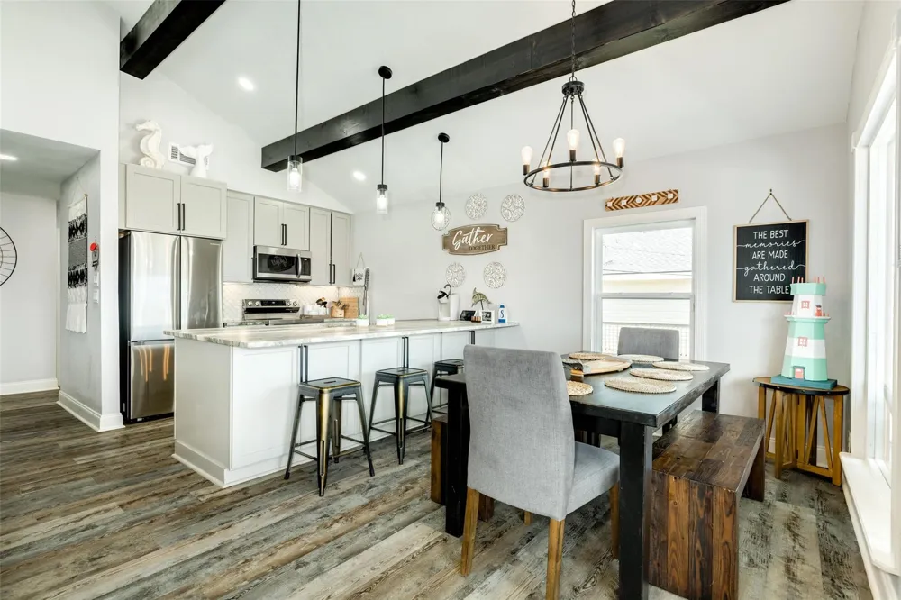 13108 John Reynolds Road Galveston, TX 77554