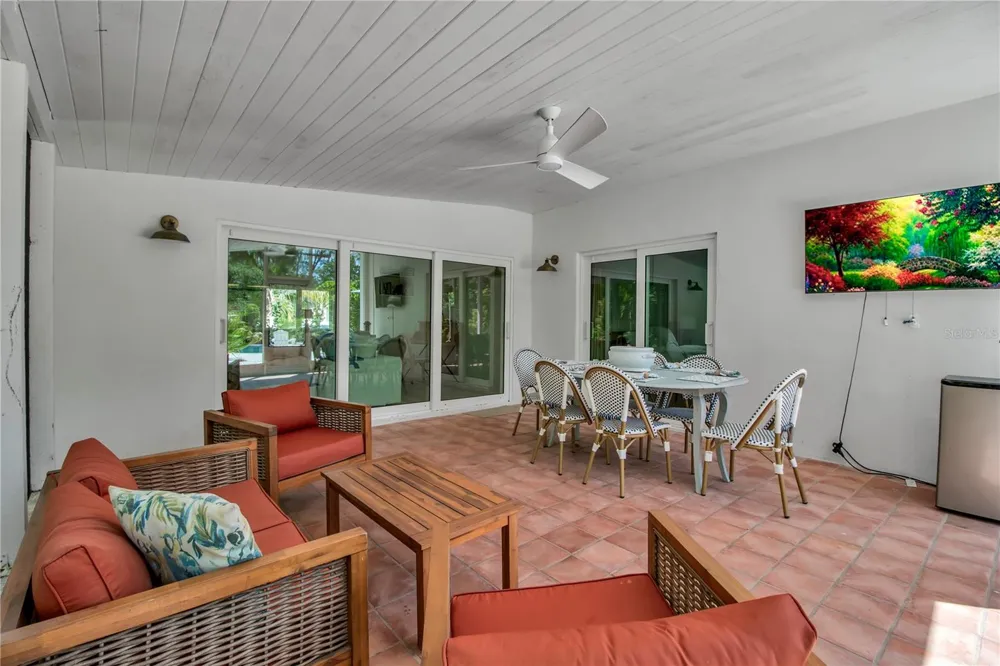 6979 LONGBOAT DRIVE S Longboat Key, FL 34228