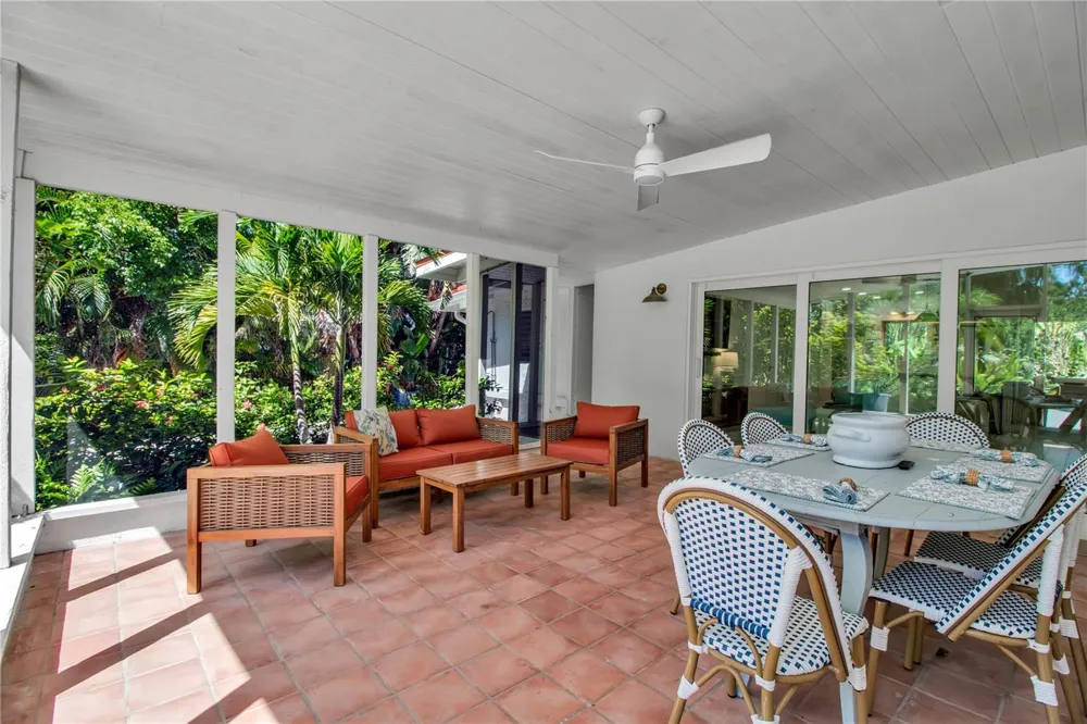 6979 LONGBOAT DRIVE S Longboat Key, FL 34228