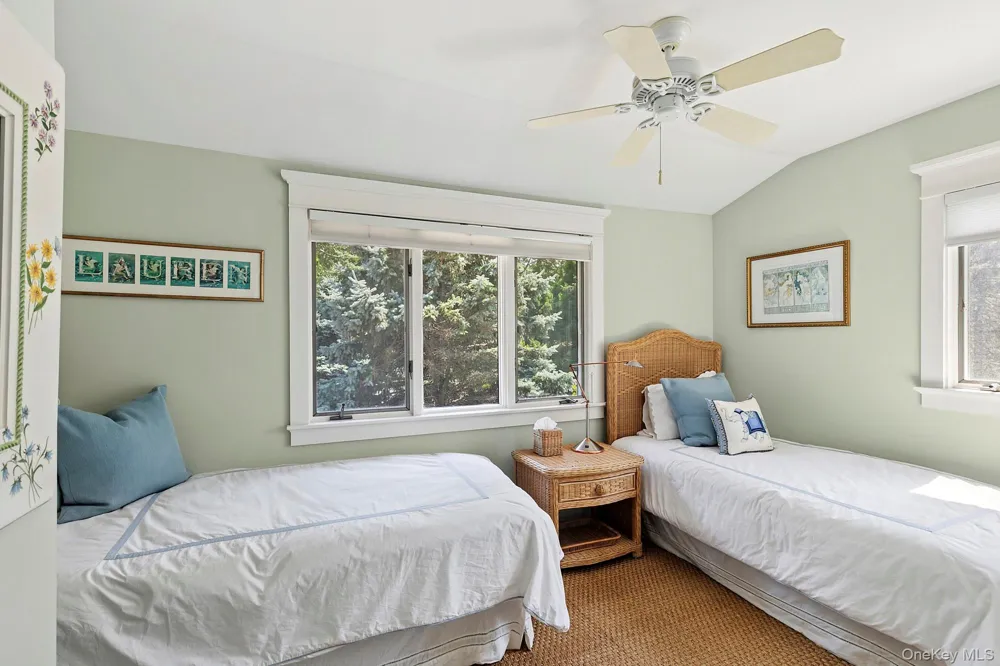 29 Bittersweet Lane Southampton, NY 11963