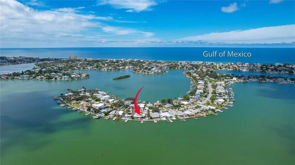 512 20TH AVENUE Indian Rocks Beach, FL 33785