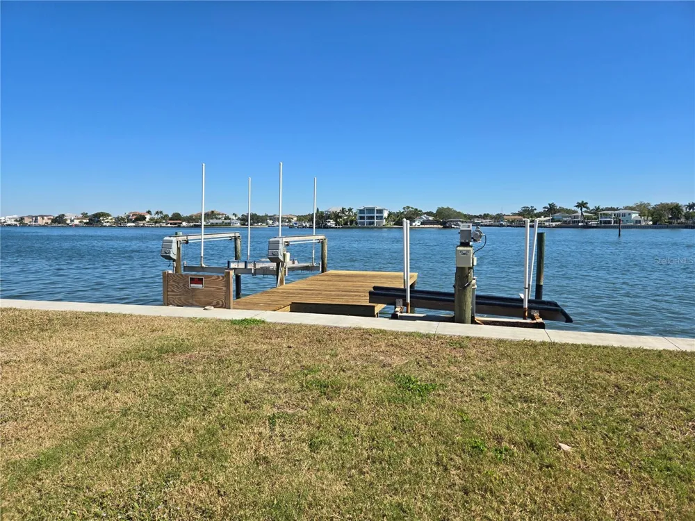 512 20TH AVENUE Indian Rocks Beach, FL 33785
