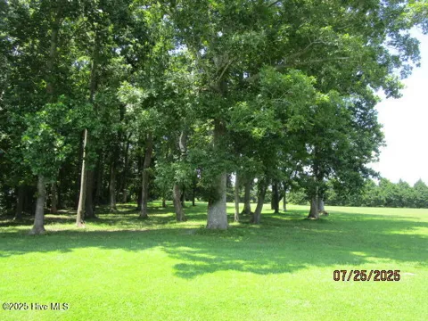 109 Swan View