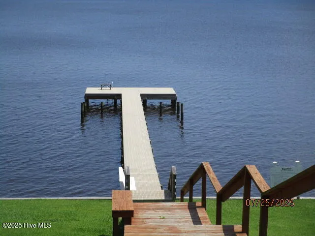 109 Swan View Merry Hill, NC 27957
