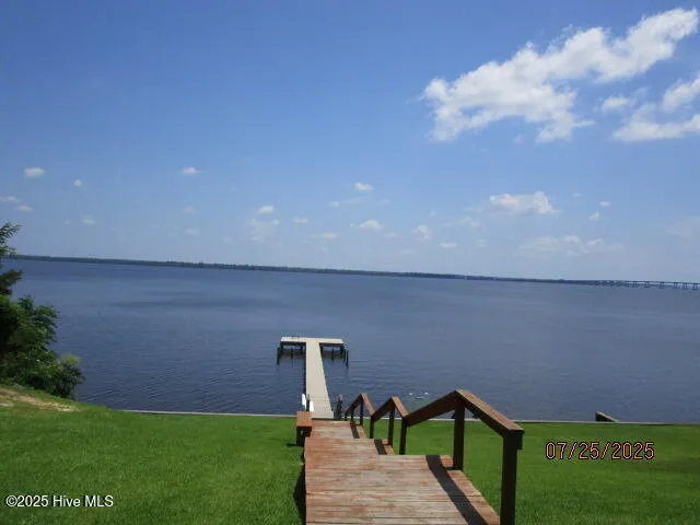 109 Swan View Merry Hill, NC 27957