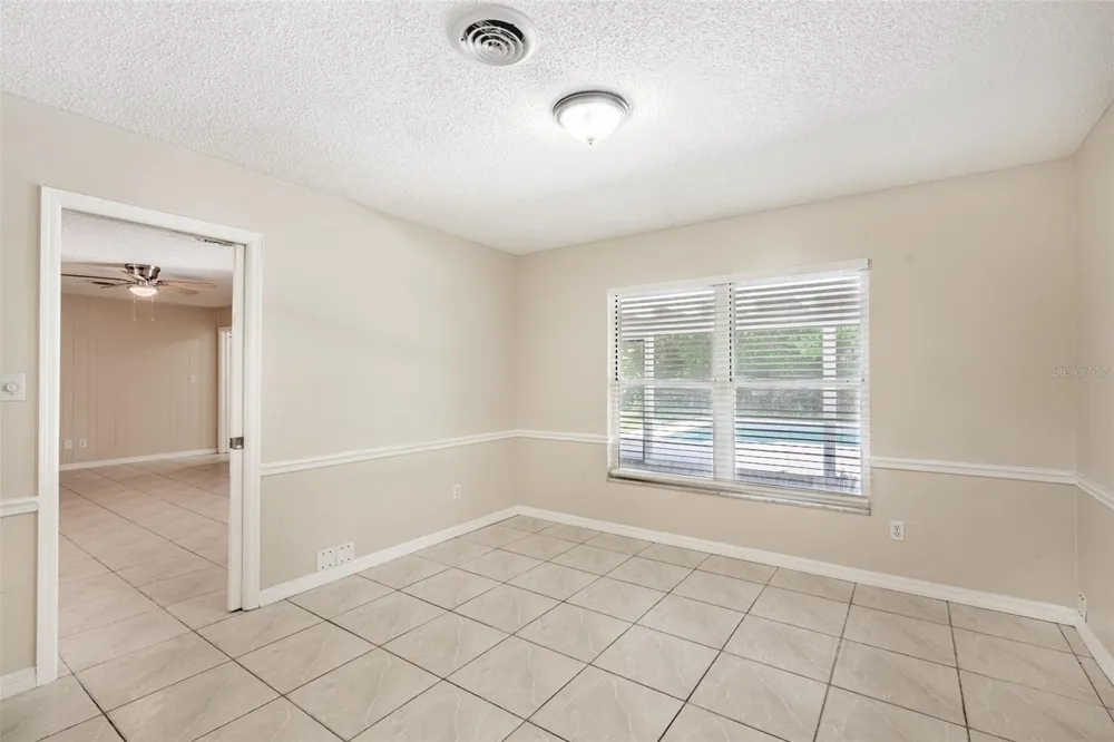 806 HIGHLAND DRIVE Altamonte Springs, FL 32701