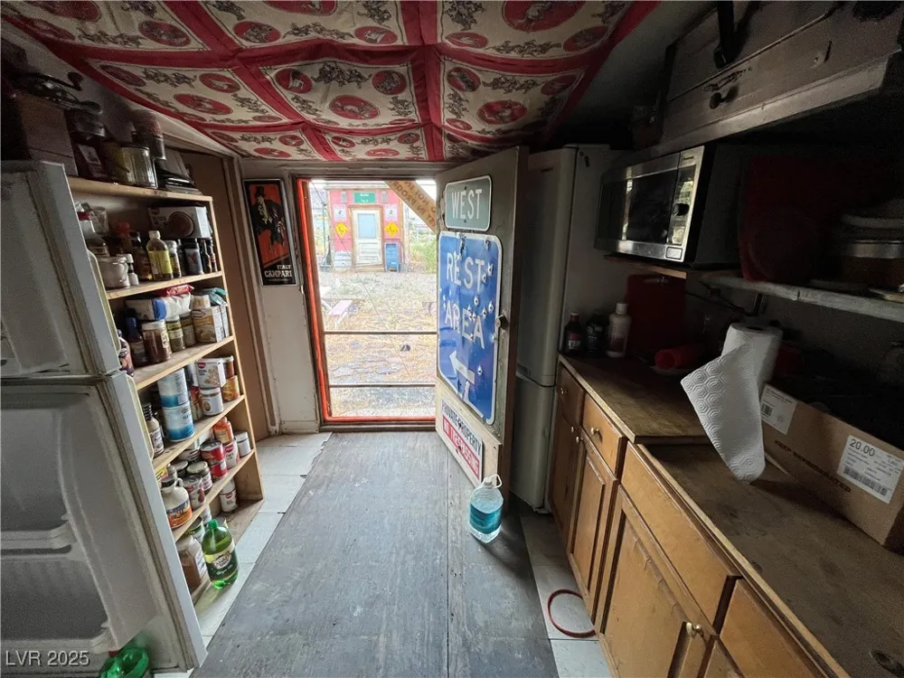 100 W Crook Avenue Goldfield, NV 89013