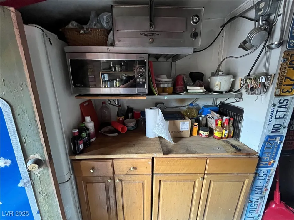 100 W Crook Avenue Goldfield, NV 89013