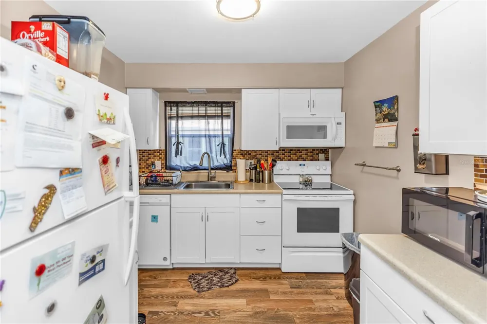 706 E MINNESOTA AVENUE #C Deland, FL 32724