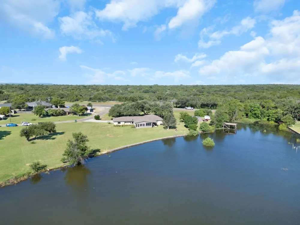 208 Iris Lane Buchanan Dam, TX 78609