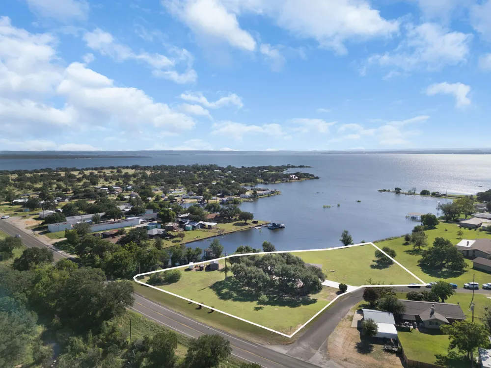 208 Iris Lane Buchanan Dam, TX 78609
