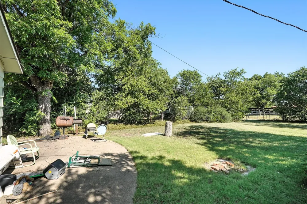 203 Miami Street Coleman, TX 76834