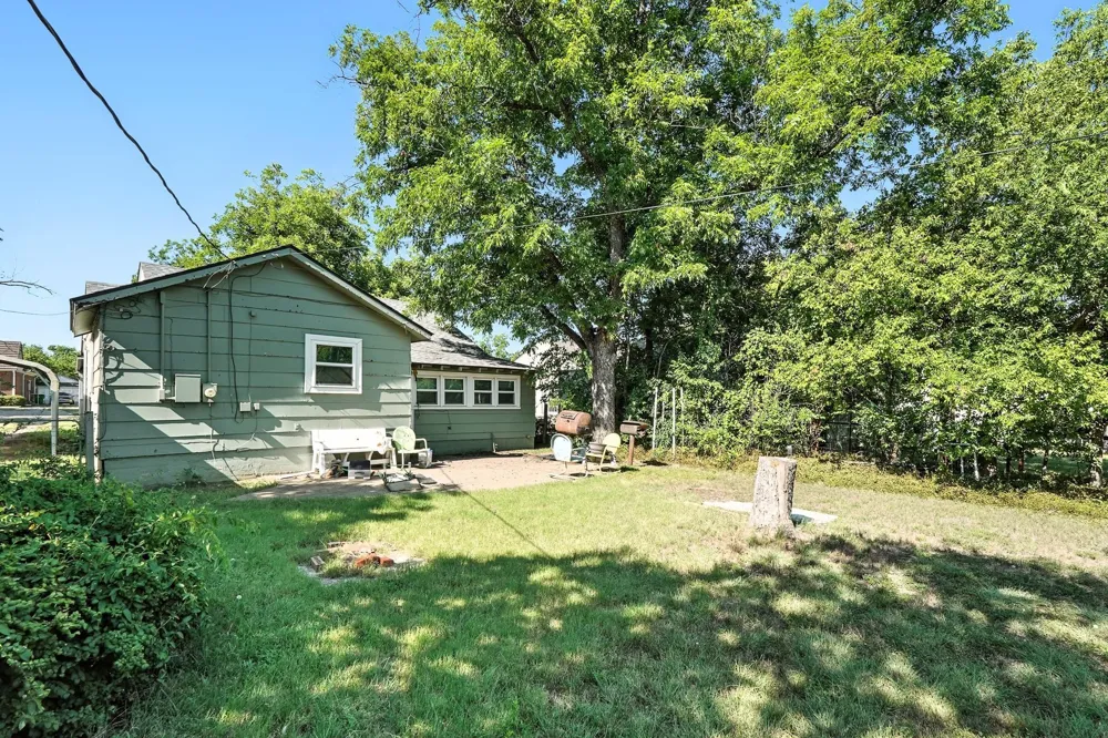 203 Miami Street Coleman, TX 76834