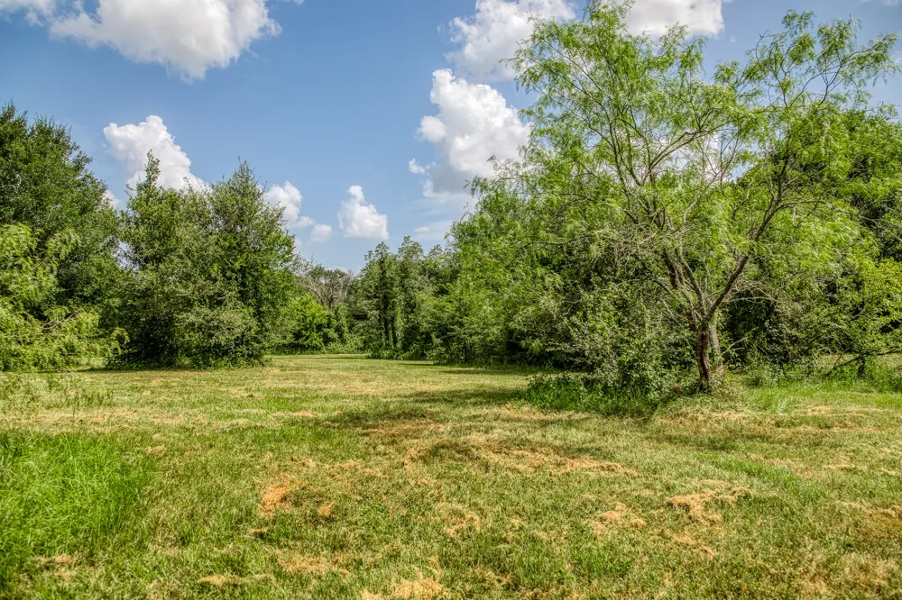 9159 FM 1362 Caldwell, TX 77836
